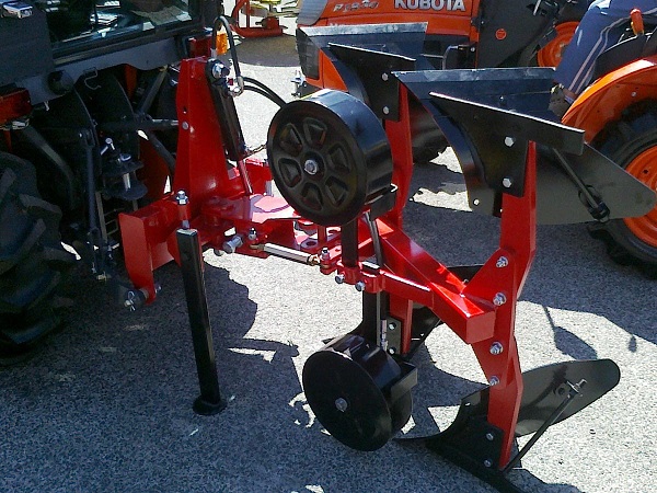 Pluh nesen hydraulicky oton 2-radlin, nastaviten